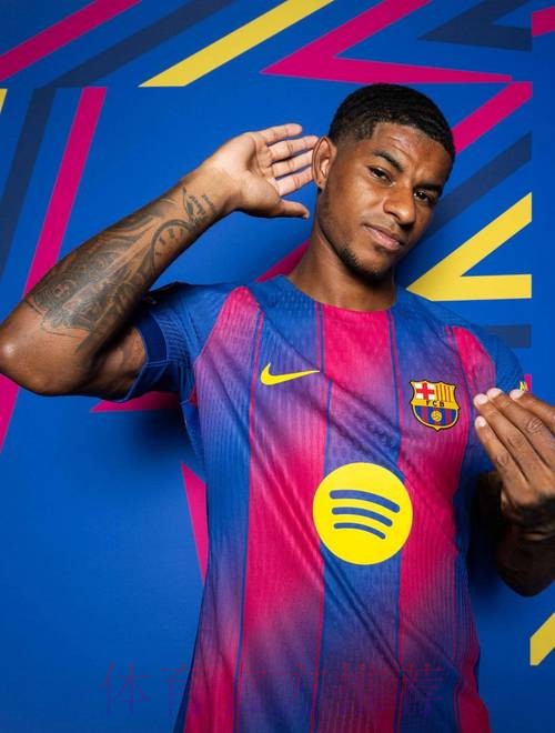 曝巴萨同意买断，拉什福德愿助逼宫曼联！暗讽红魔没雄心待不下去